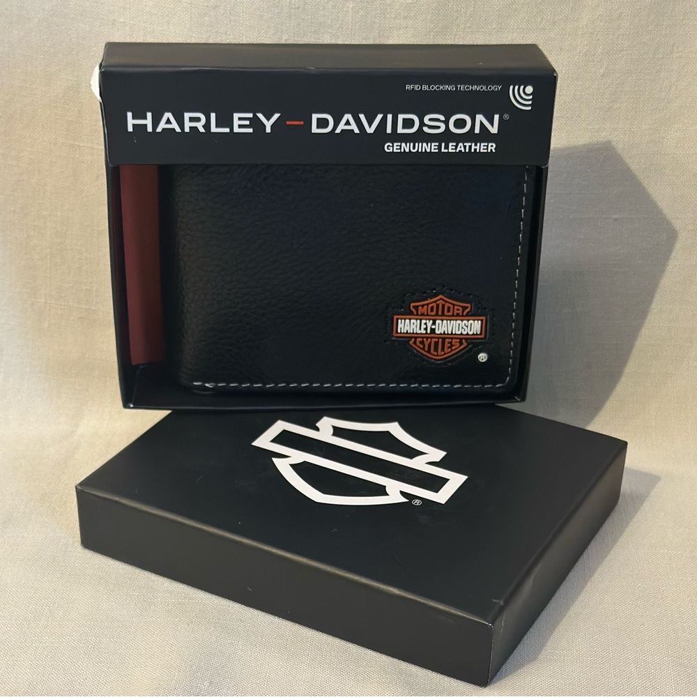 Harley-Davidson Genuine Leather Wallet Black RDIF Bifold Inside Snaps Gift Box
